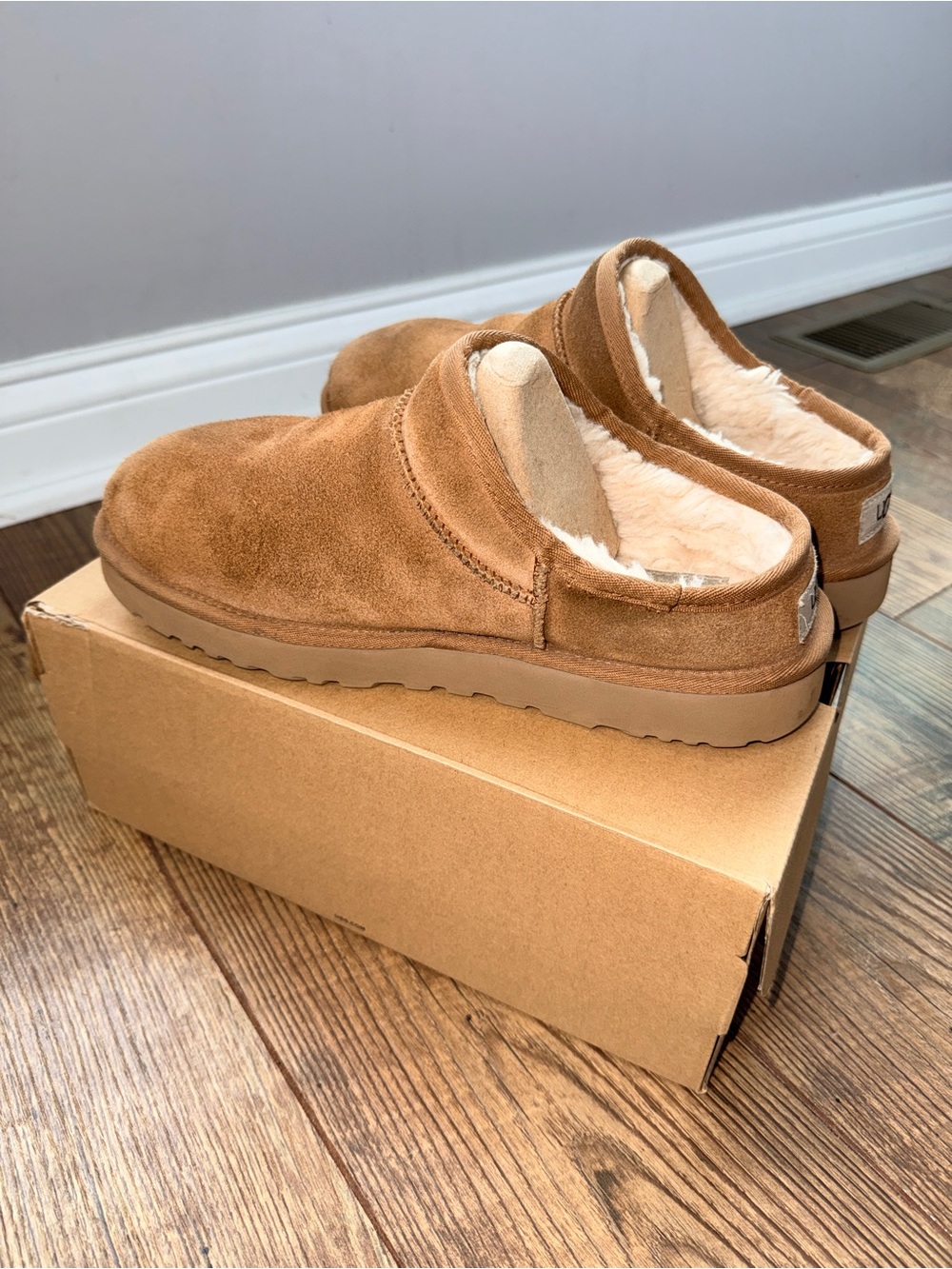 Women’s Chestnut Classic Micro - Picture 6 of 10